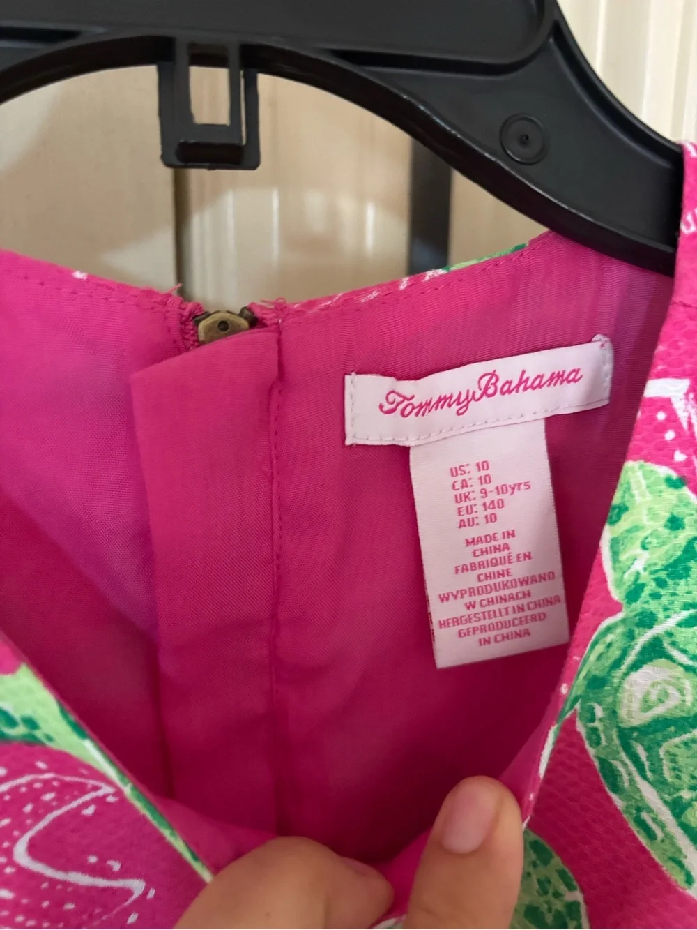 Tommy Bahama tommy bahama